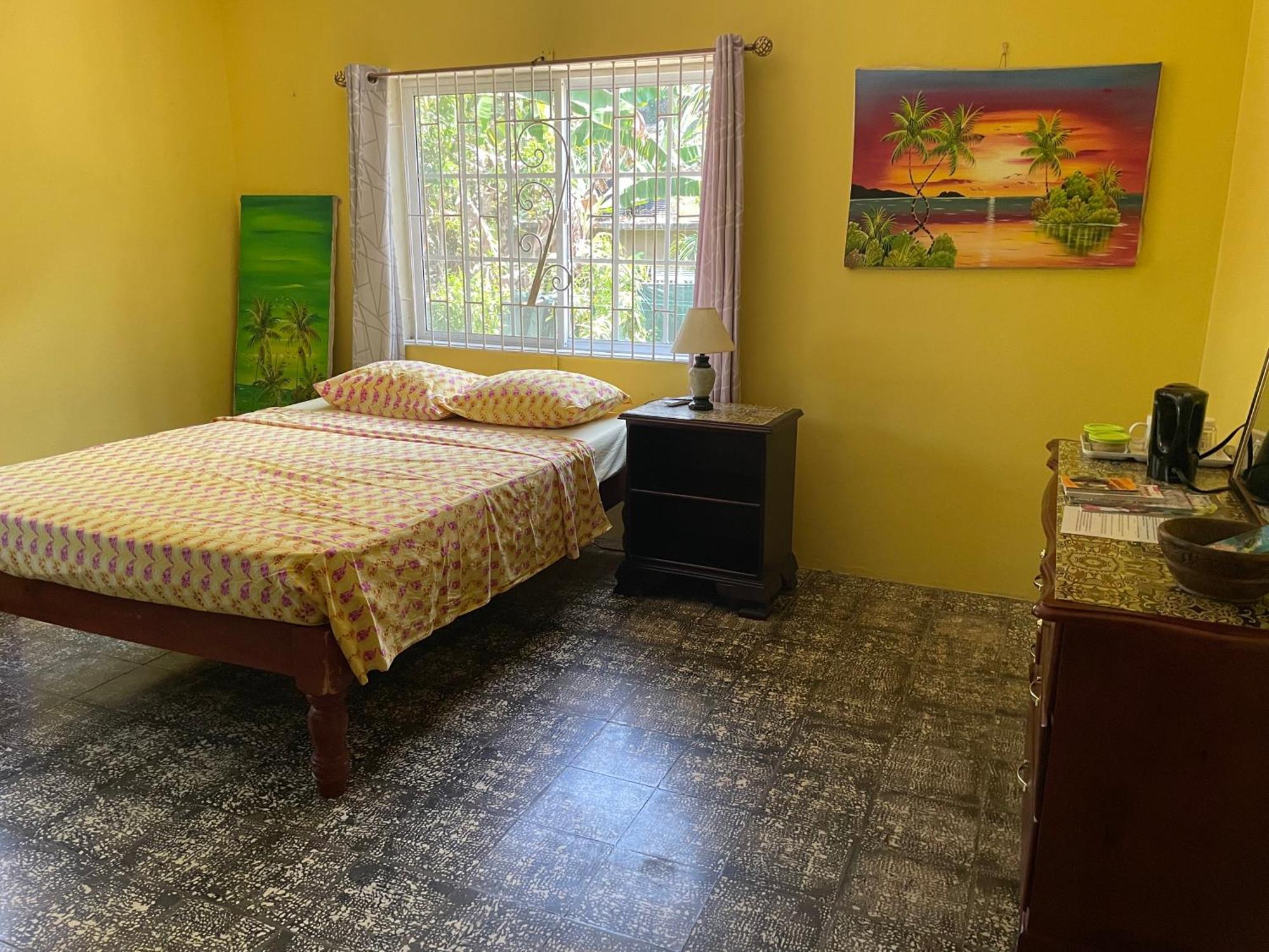Ritashomeawayfromhome Ocho Rios Exterior foto